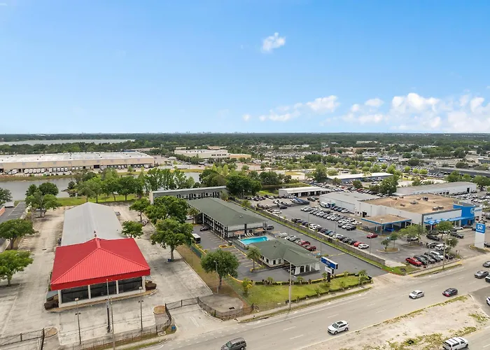 Baymont By Wyndham Downtown