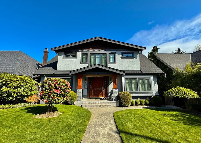 Bay View House