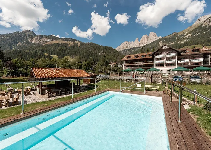 Hotel Diamant Park Campitello di Fassa