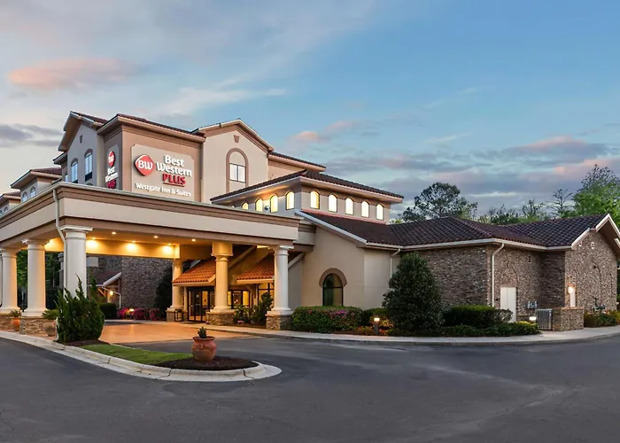 Best Western Plus Westgate Inn And Suites Leland