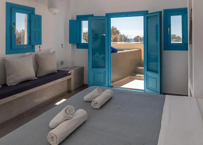 Perissa Bay Hotel