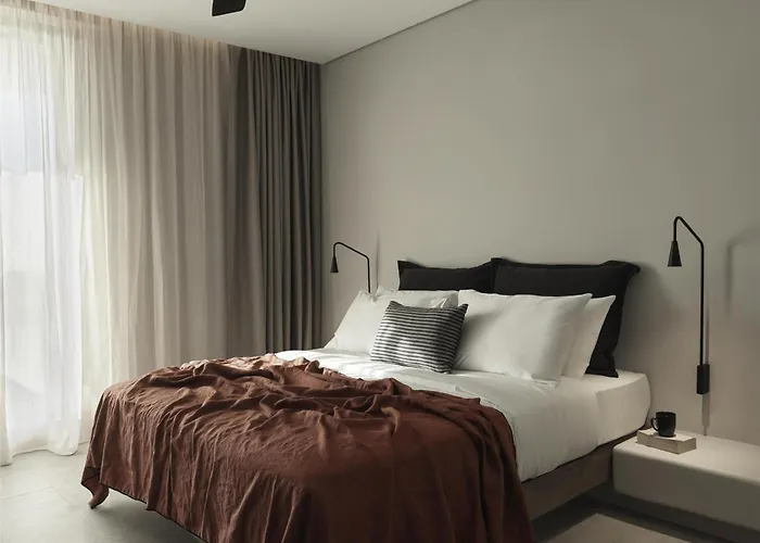 Magma Resort Santorini, In The Unbound Collection By Hyatt Vourvoúlos