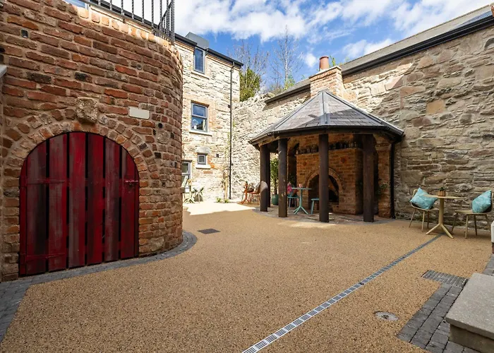 Boutique Stays At 56