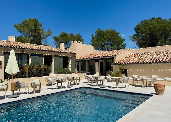 Le Mas de Garrigon - Boutique Hôtel&Spa Roussillon en Isere