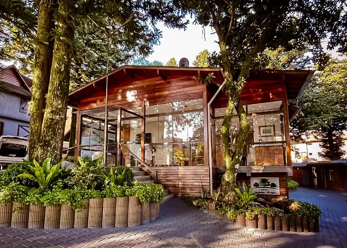 Hotel Pequeno Bosque