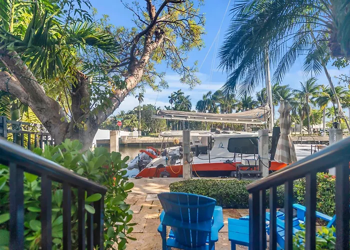 Isle Of Venice Residence And Marina