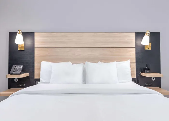 La Quinta By Wyndham Woodway - Waco South Hotel