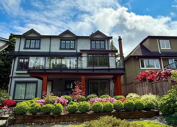 Bay View House