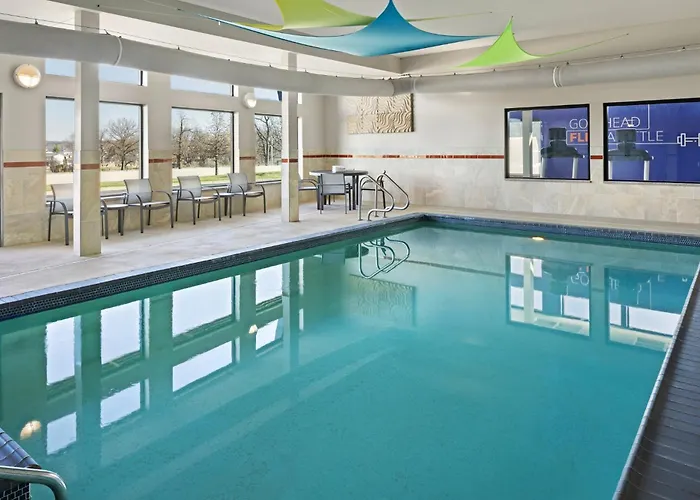 Holiday Inn Express Moline - Quad Cities Area By Ihg