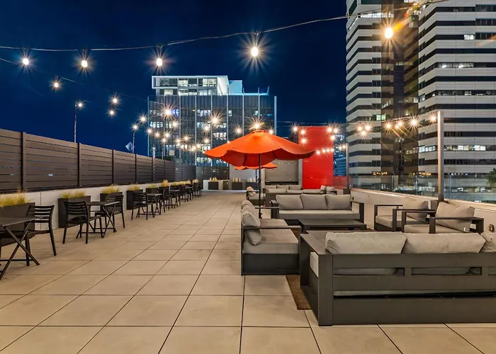 Hotel Mai Downtown Long Beach