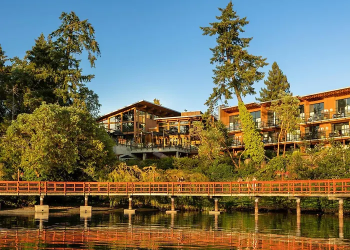 Brentwood Bay Resort