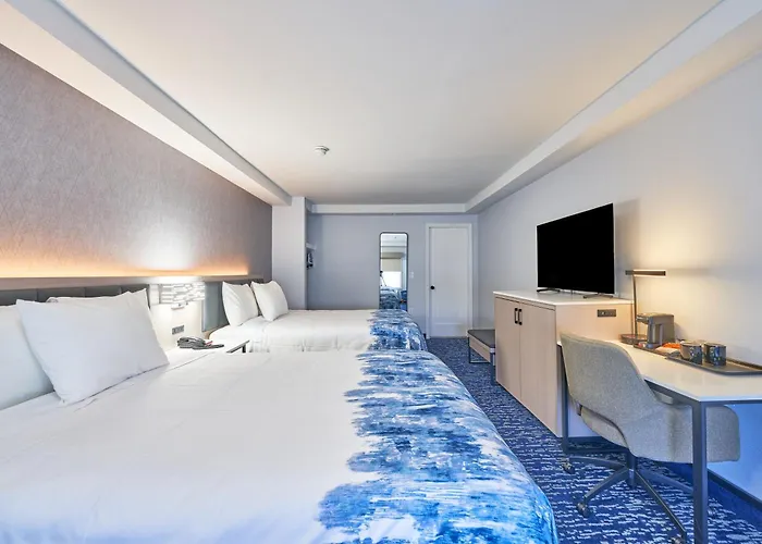 All Seasons Inn & Suites Bourne