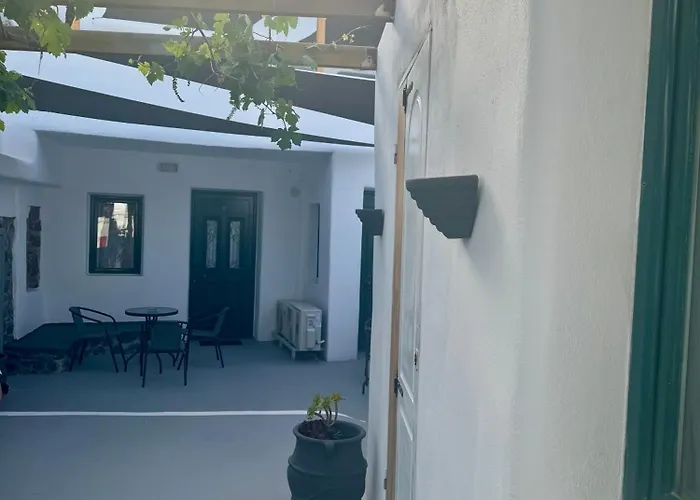 Manias Fira Residences