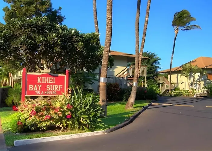 Updated Kihei Studio, Steps To Beach With Pool, Hot Tub & Parking