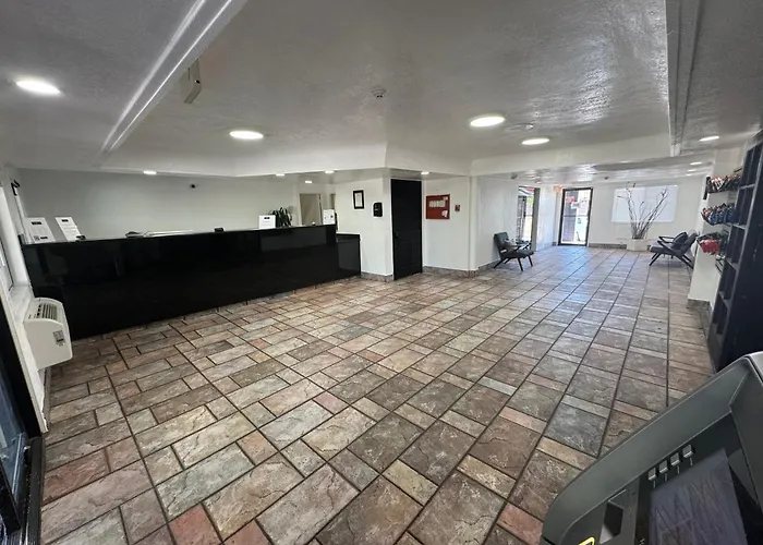 Ocotillo Apartments & Hotel