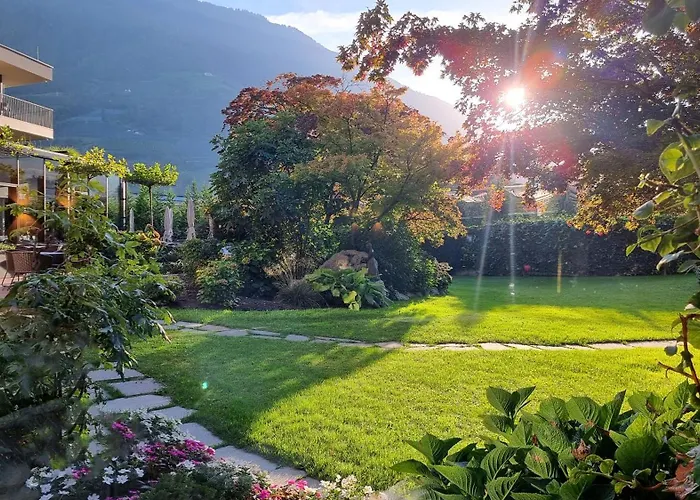 Hotel Wiesenhof Algund