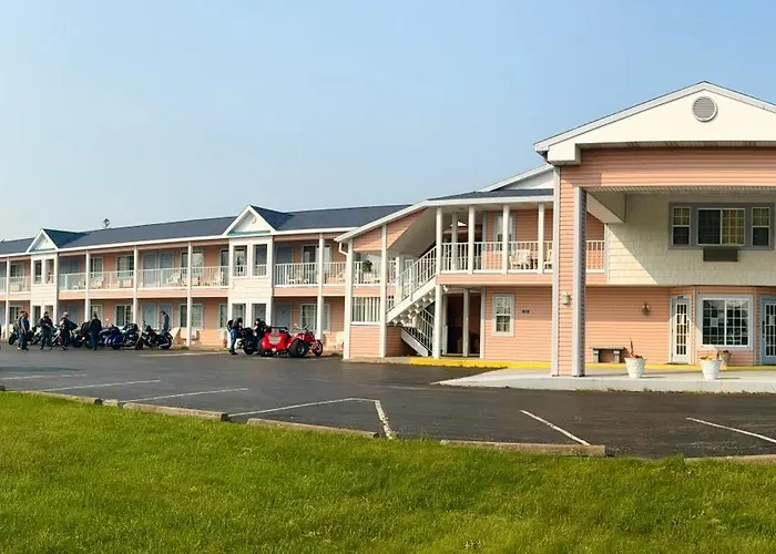 Great Lakes Inn Mackinaw City