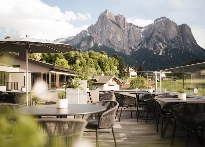 Hotel Alpenflora Castelrotto