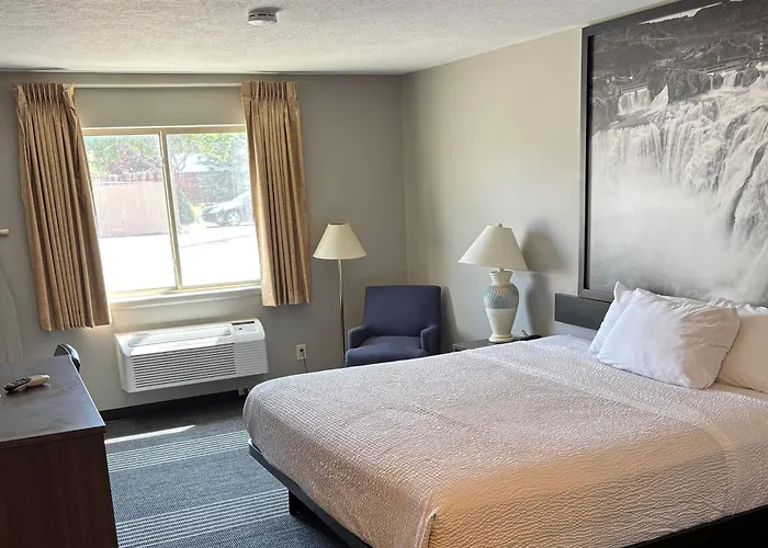Super 8 By Wyndham Rexburg Hotel