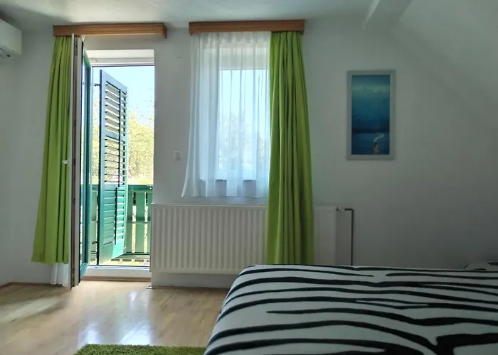 Villa Lika