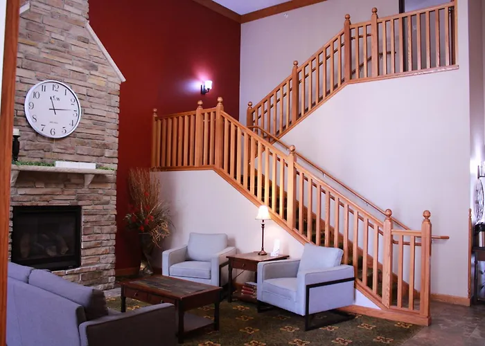 Canby Inn And Suites