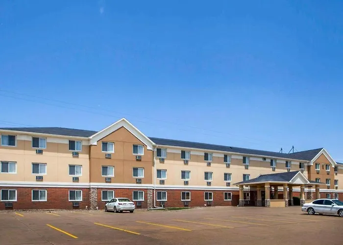 Quality Inn & Suites Near I-80