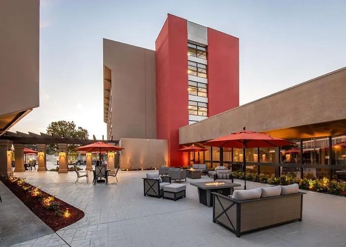 Holiday Inn Oxnard North