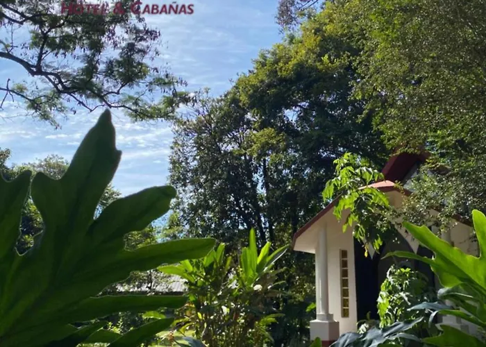 Orquideas Hotel & Cabanas