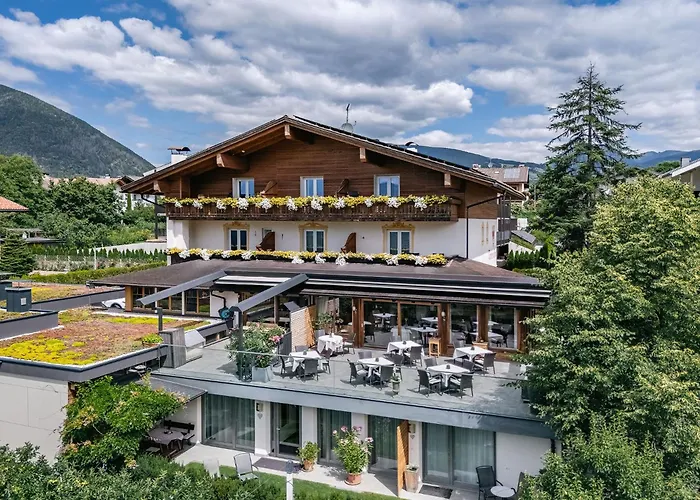 Tirolerhof Guesthouse