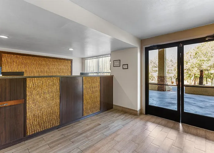 Best Western Pine Springs Inn Ruidoso Downs