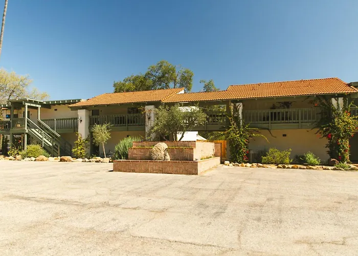 Hummingbird Inn