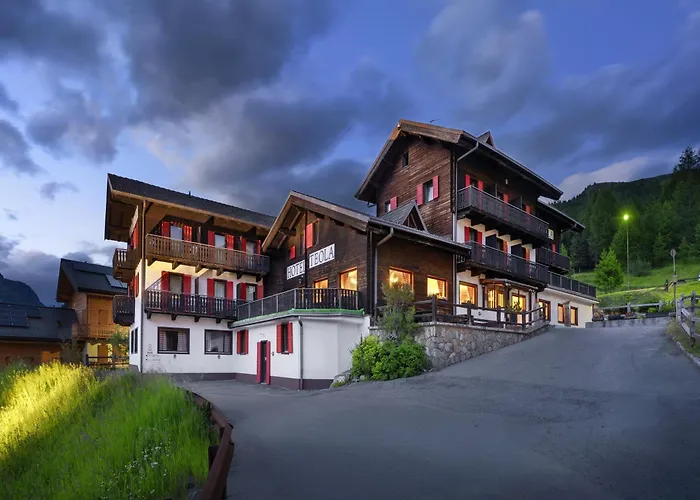 Hotel Teola