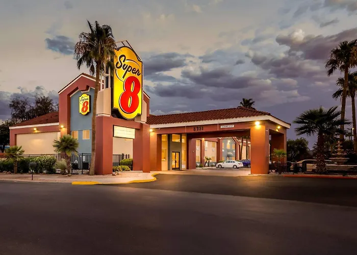 Super 8 By Wyndham Marana/Tucson Area Hotel