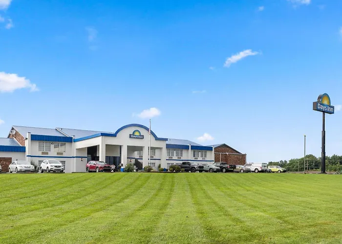 Days Inn By Wyndham Madisonville