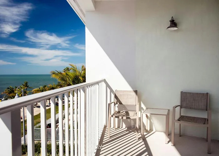 Courtyard By Marriott Faro Blanco Resort Marathon