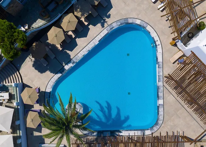 Poseidon Hotel Suites