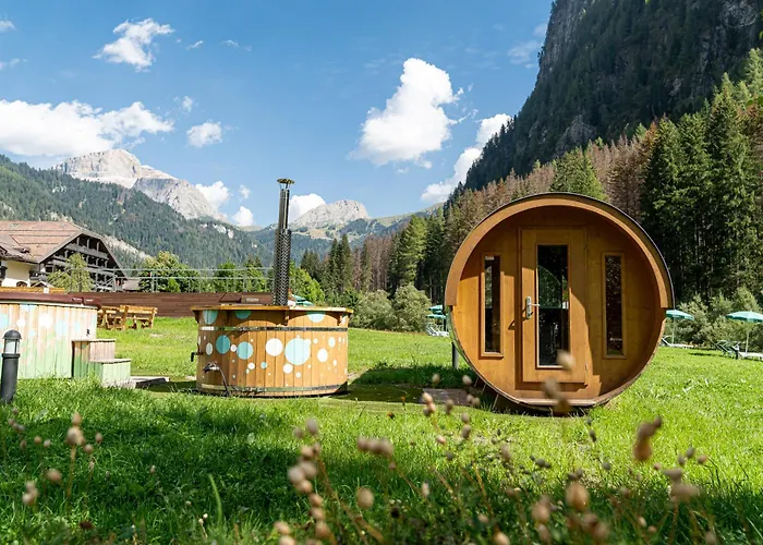Hotel Rubino Deluxe Campitello di Fassa