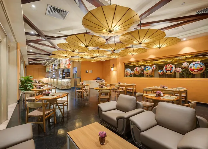 Nagaworld Hotel & Entertainment Complex