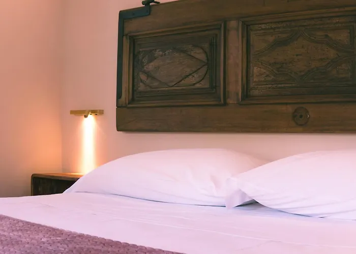 Bed and Breakfast L'Aromatario Neive
