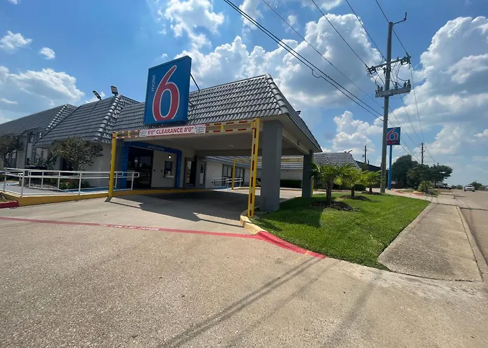 Motel 6-Duncanville, Tx - Dallas