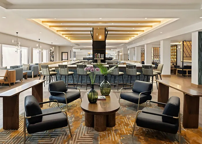 Oshkosh Marriott Waterfront Hotel & Convention Center