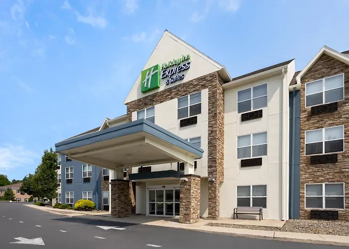 Holiday Inn Express & Suites Wyomissing By Ihg West Reading
