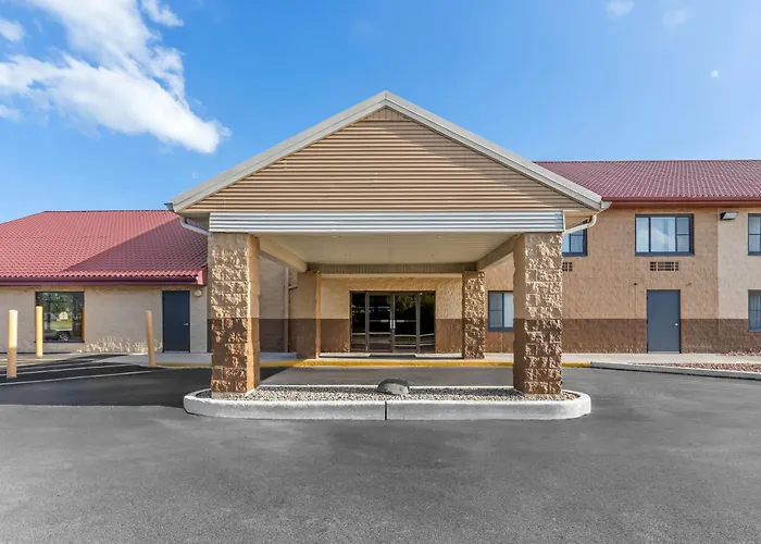 Super 8 By Wyndham Sturtevant Racine