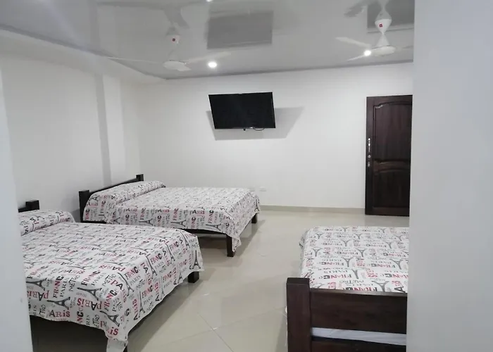Hotel Tania Caucasia