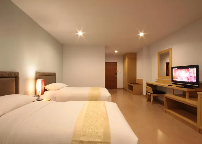 Paragon Suites Resort