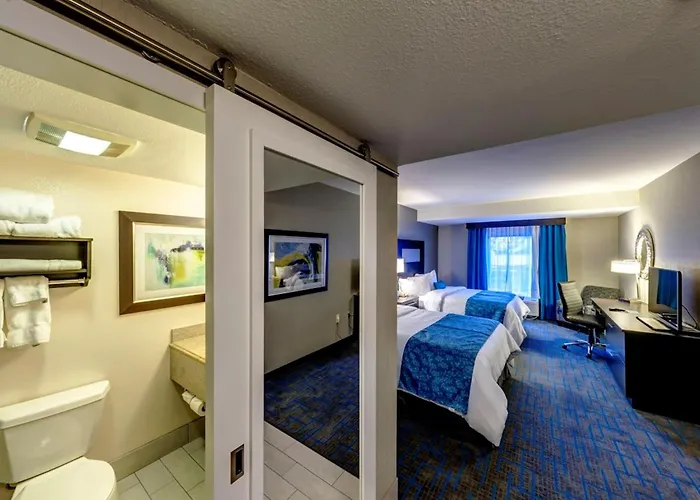 Holiday Inn & Suites Syracuse Airport - Liverpool By Ihg