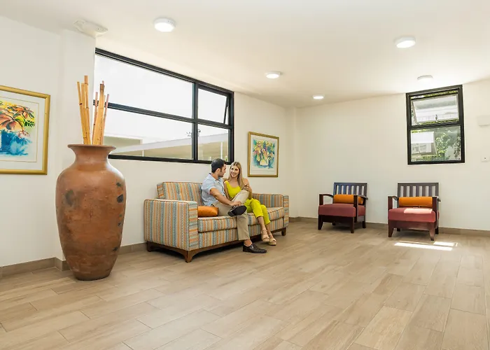 Irazu Hotel & Studios San Jose 