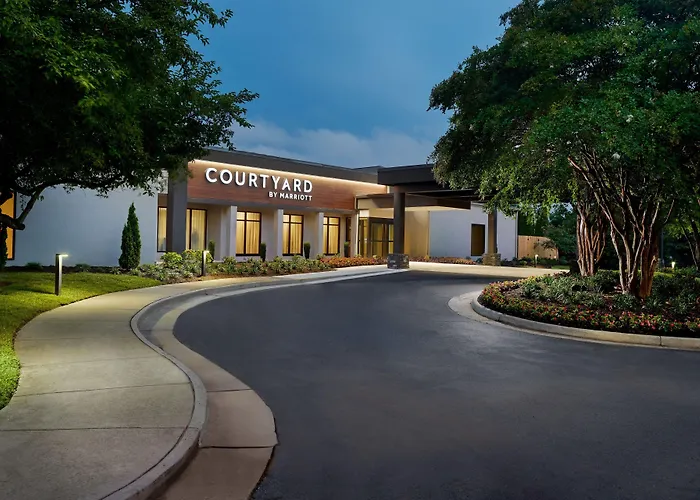 Courtyard By Marriott Charlottesville