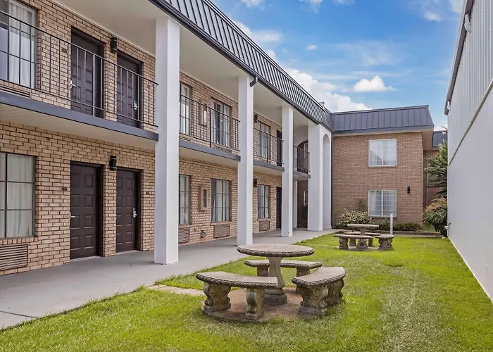 Best Western Of Alexandria Inn & Suites & Conference Center