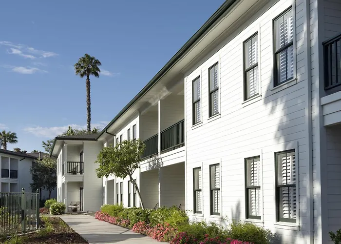 The Steward, Santa Barbara, A Tribute Portfolio Hotel Goleta